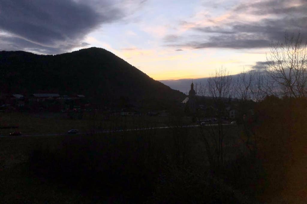 Studio Agreable Et Cosy Avec Vue Sur Les Memises Thollon-les-Memises Exterior photo