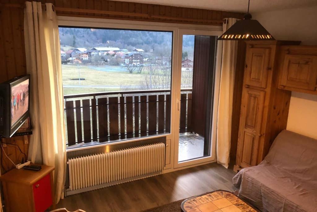 Studio Agreable Et Cosy Avec Vue Sur Les Memises Thollon-les-Memises Exterior photo